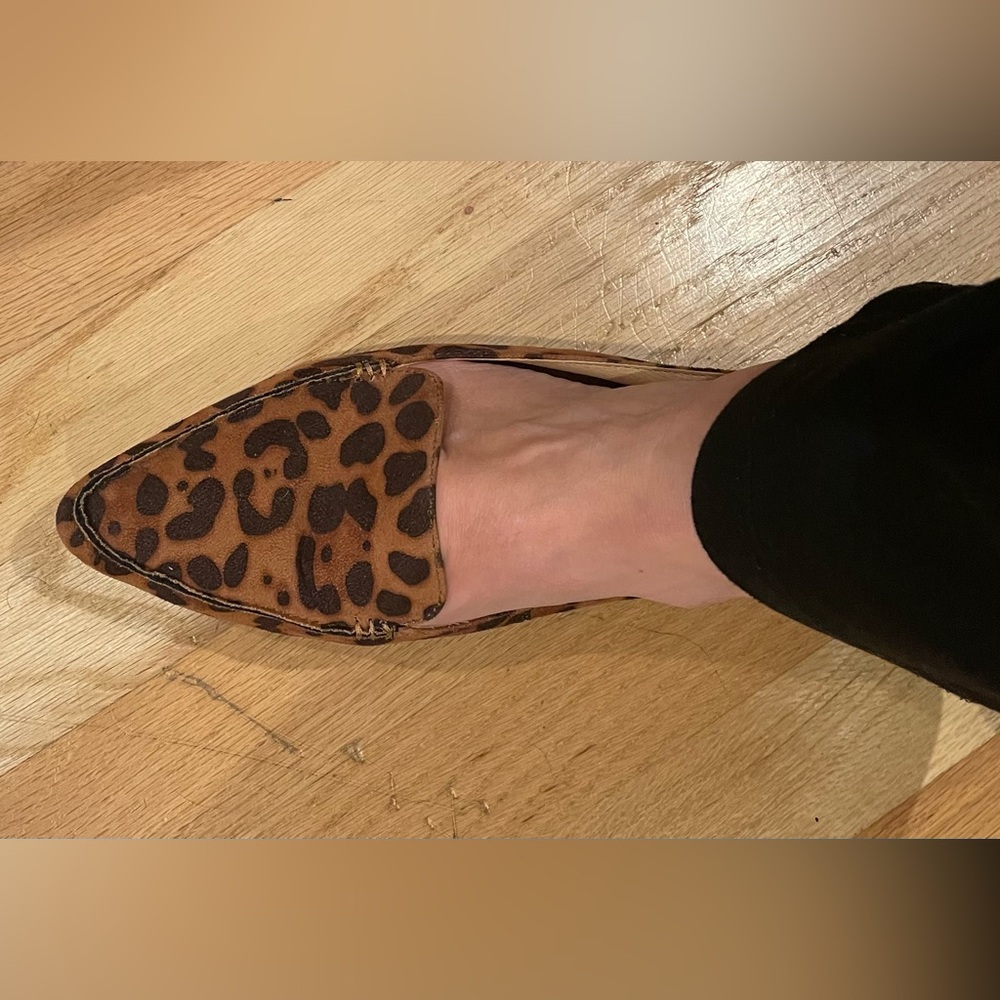 ⭐️3/$15⭐️A New Day Brown Leopard Print Flats - Picture 2 of 7